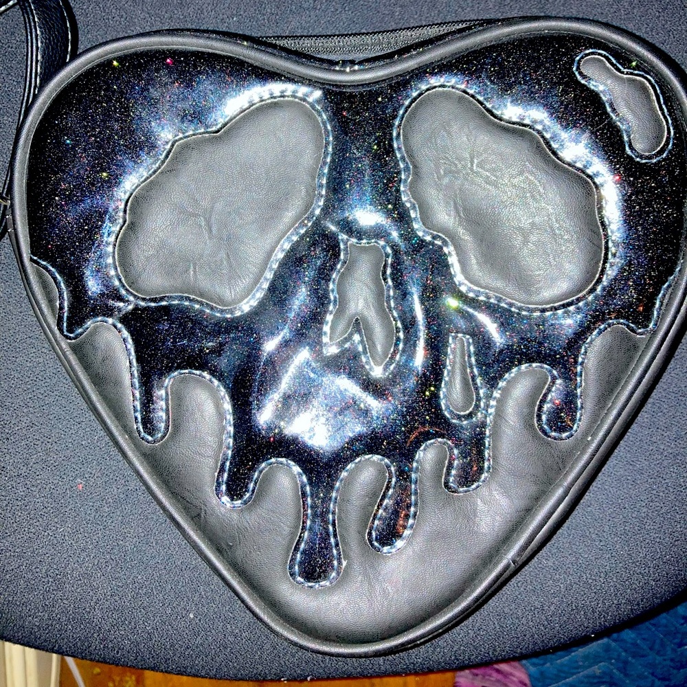 Love Pain and Stitches Pumpkin Kult Bag